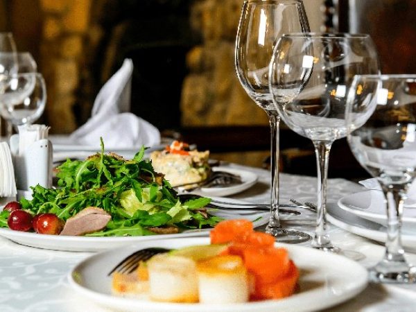 Ourdoor catering services hotels and venues booking